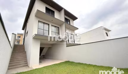 Casa em condomínio 3 Quartos à venda, 180 m² por R$ 930.000 - Jardim Semíramis - Cotia/SP