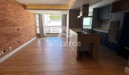 Apartamento à venda com 3 quartos 1 suíte, 108m² em Coqueiros Florianópolis