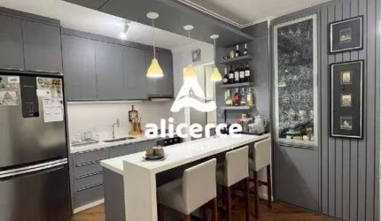 Apartamento com móveis planejados próximo a beira mar
