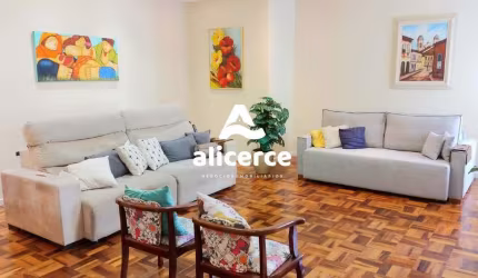Amplo apartamento de 3 dormitórios no Coração do Estreito