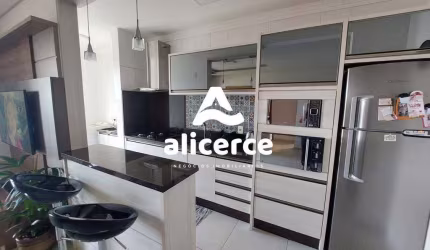 Lindo apartamento em Santo Amaro da Imperatriz