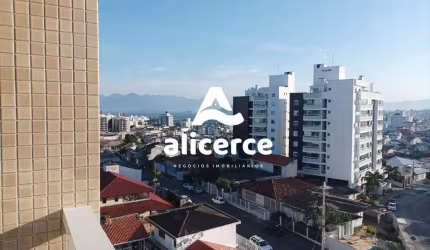 Apartamento à venda com 2 quartos 1 suíte, 79,74m² em Capoeiras Florianópolis