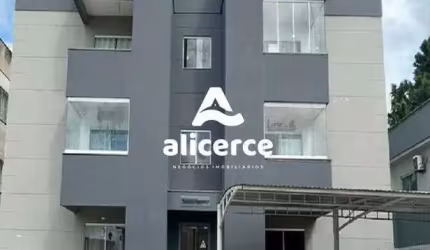 Apartamento à venda com 2 quartos 1 suíte, 66m² em Aririú Palhoça