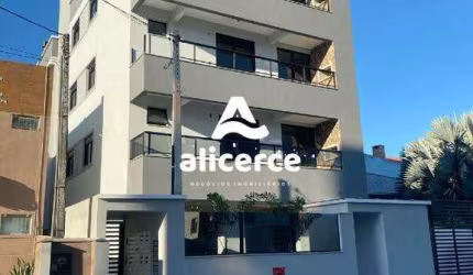 Apartamento à venda com 2 quartos 1 suíte, 77,76m² em Flor de Nápolis São José