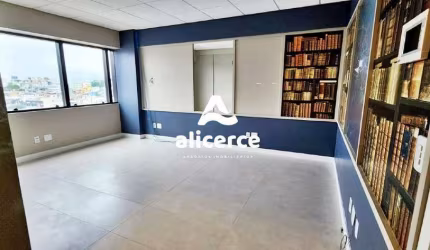 Sala à venda com , 26m² em Estreito Florianópolis