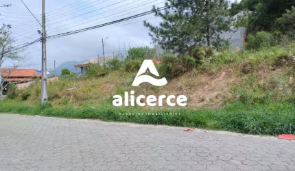 Terreno à venda com , 200m² em Forquilhas São José