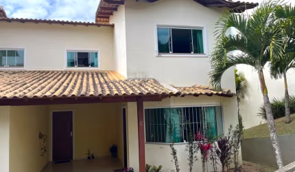 Casa em condomínio - Excelente bairro residencial