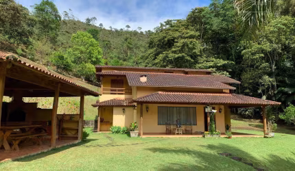 Chácara com 3 dormitórios à venda, 86000 m² por R$ 1.580.000,00 - Distrito de Rio Fundo - Marechal Floriano/ES