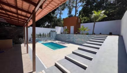 Casa com 4 dormitórios à venda, 225 m² por R$ 980.000 - Ponta da Fruta - Vila Velha/ES