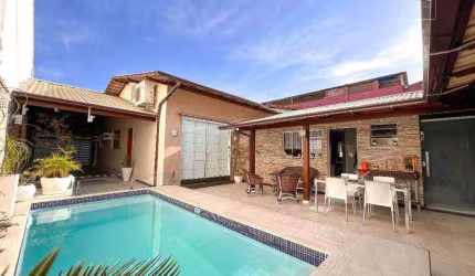 Casa com 3 dormitórios à venda, 220 m² por R$ 1.700.000,00 - Araçás - Vila Velha/ES