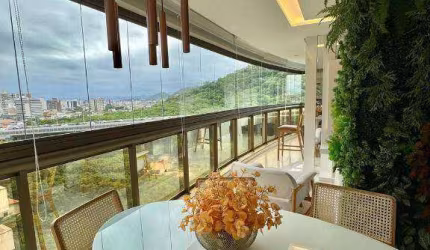 Luxuoso apartamento de 3 quartos, transformado em 2, com uma vista deslumbrante para o Convento da Penha, no Parque das Catanheiras!