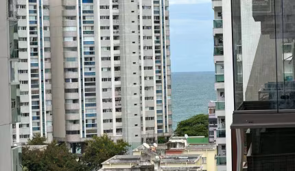 Apartamento com 2 dormitórios à venda, 55 m² por R$ 650.000 - Itapuã - Vila Velha/ES