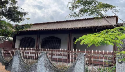 Casa com 3 dormitórios à venda, 168 m² por R$ 1.400.000,00 - Jaburuna - Vila Velha/ES