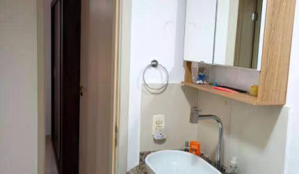 Lindo apartamento de 2 quartos com 1 vaga de garagem