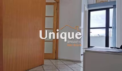 Sala comercial no centro de Cabo Frio!