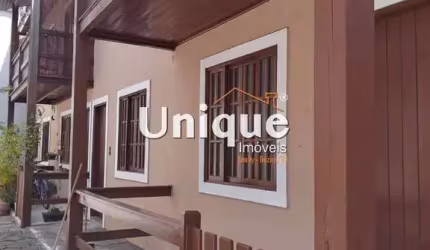 Casa, 90m2, Palmeiras - Cabo Frio, à venda por R$ 300.000,00