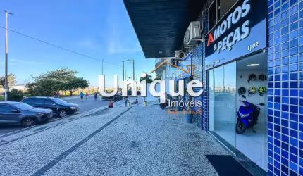Loja comercial c/ apartamento vista mar, todo planejado, à venda!