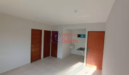 Apartamento térreo no Parque Ananin