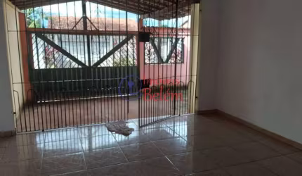 Casa 3/4 sendo uma suíte para alugar em Igarapé Açú