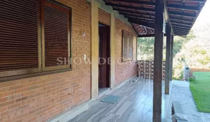 Casa em condomínio fechado com 4 quartos à venda na Estrada Caxambu, --, Três Córregos, Teresópolis por R$ 750.000