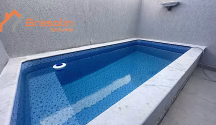Sobrado em Condomínio novo lado praia....