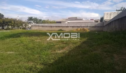 Terreno à venda, 890 m² por R$ 795.000 - Condomínio Shambala II - Atibaia/SP