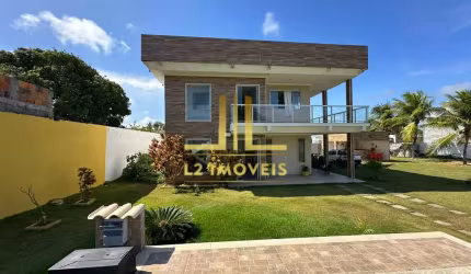 CASA LUXUOSA - 4 QUARTOS SENDO 3 SUÍTES - PORTEIRA FECHADA - BARRA DO JACUIPE