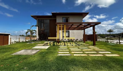 CASA LUXUOSA - 5 SUÍTES - PORTEIRA FECHADA - COSTA DO SAUÍPE