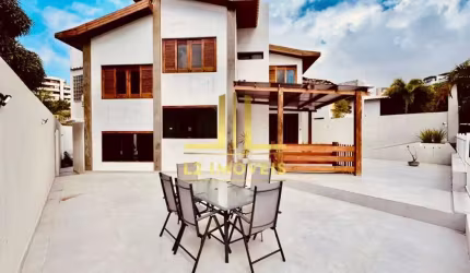 CASA LUXUOSA - 4 SUÍTES - ITAIGARA