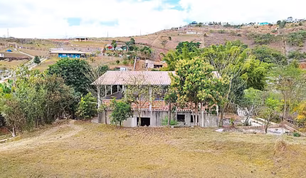 Chácara / Sítio / Granja 3 quartos - Santa Cruz