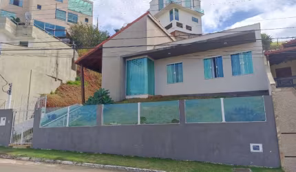 Casa 3 quartos - Bom Clima
