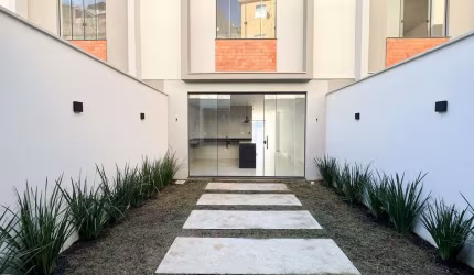 Casa 3 quartos - Santa Catarina