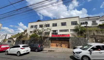Casa 4 quartos - São Mateus