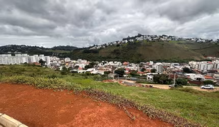 Lote 409,96m² em condomínio fechado, Portal do Sol, Marilândia, Juiz de Fora, MG