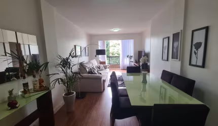 Apartamento de 2 quartos sendo 1 suíte no Democrata