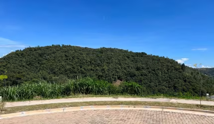 Condomínio Estrela do Lago