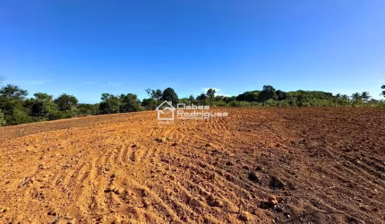 Terreno à venda em Guarapari