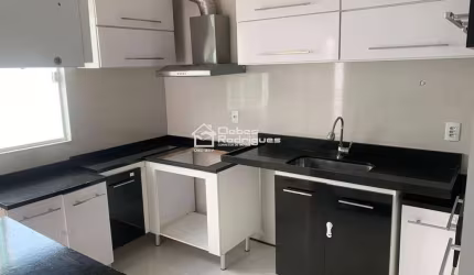 Casa Duplex de Alto Padrão - Conforto e Segurança para Sua Família