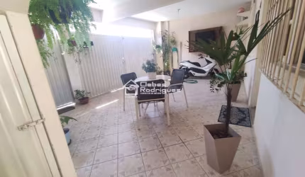 Casa com três pavimentos em Santa Rosa - Guarapari - ES