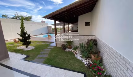casa com piscina a venda em guarapari es