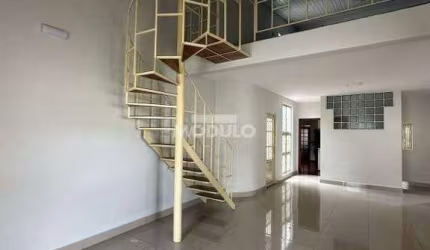 Casa Residencial para locação no Santa Mônica