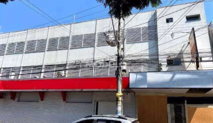 Prédio comercial para locação no Centro