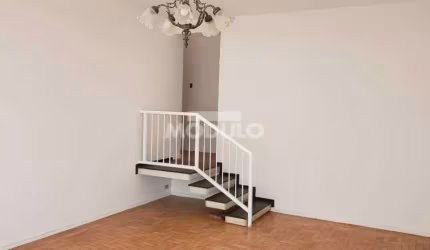 CASA COMERCIAL / RESIDENCIAL à venda, 6 quartos, 1 suíte, 2 vagas, LIDICE - Uberlândia/MG
