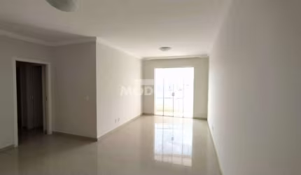 APARTAMENTO à venda, 2 quartos, 1 suíte, 2 vagas, Brasil - Uberlândia/MG