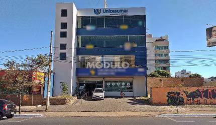 Sala comercial para locação no Cazeca