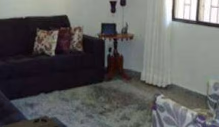 SOBRADO à venda, 3 quartos, 1 suíte, 5 vagas, Santa Mônica - Uberlândia/MG