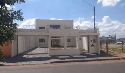 IMÓVEL COMERCIAL à venda, 3 vagas, JARDIM PATRICIA - Uberlândia/MG