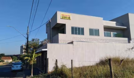 PRÉDIO à venda, 3 quartos, 1 suíte, 3 vagas, Vigilato Pereira - Uberlândia/MG