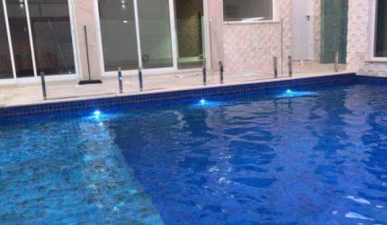 CASA RESIDENCIAL à venda, 5 quartos, 5 suítes, 3 vagas, JARDIM KARAIBA - Uberlândia/MG