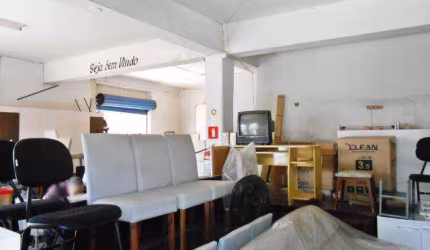 IMÓVEL COMERCIAL à venda, 5 quartos, 1 suíte, NOSSA SENHORA APARECIDA - Uberlândia/MG